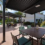 Golf Court Βίλα