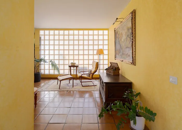 Villa Golf Court