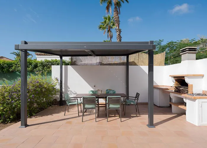 Golf Court Villa