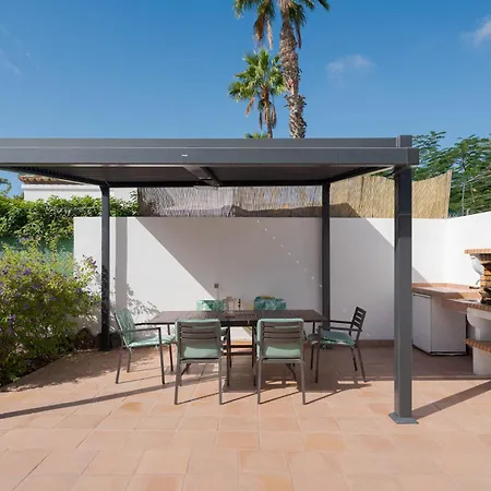 Golf Court Villa