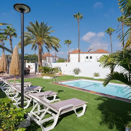 Golf Court Villa